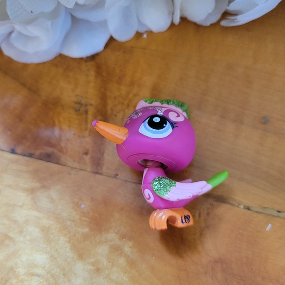Littlest Pet Shop LPS #2340 Woodpecker Bird Pink Green Glitter Purple Eyes 2009 - Picture 8 of 11